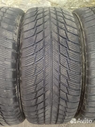 Bridgestone Blizzak LM-001 225/50 R18