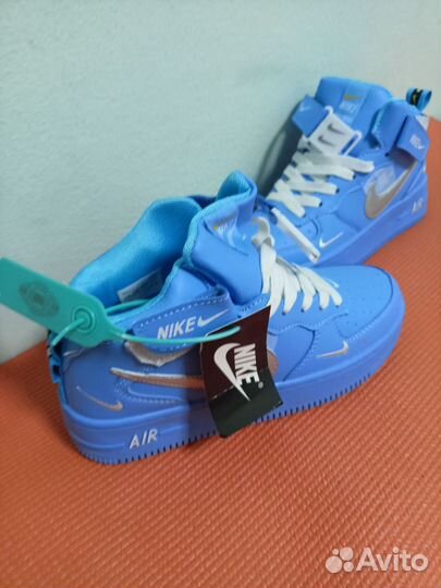 Кроссовки демисезонные Nike