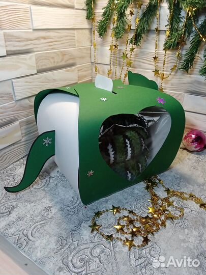 Безкаркасная змея