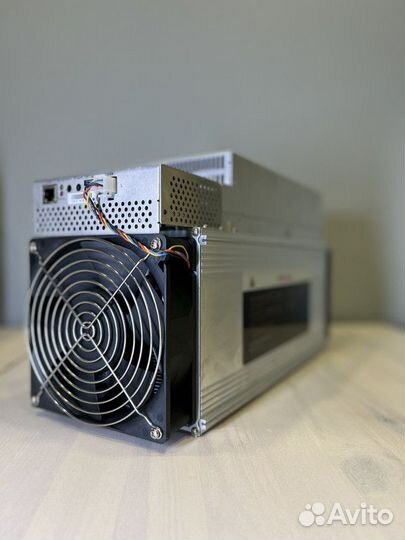 Asic Майнер Whatsminer m50 114TH/s