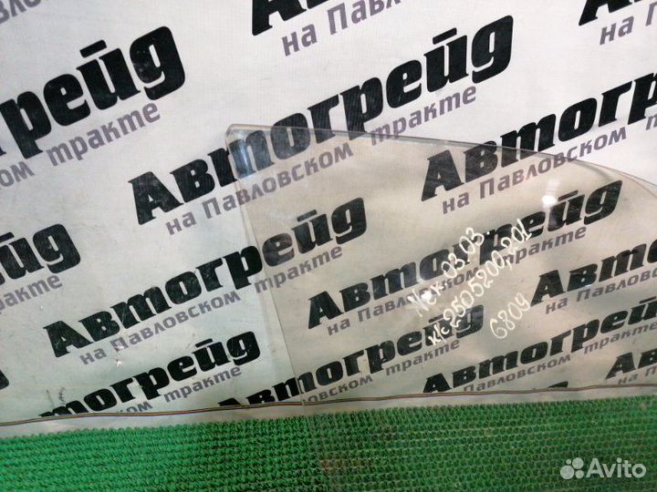 Стекло боковое переднее правое Toyota Corona ST191