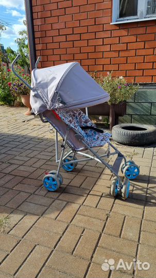 Прогулочная коляска трость babyton