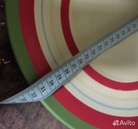 Большой цветочный горшок