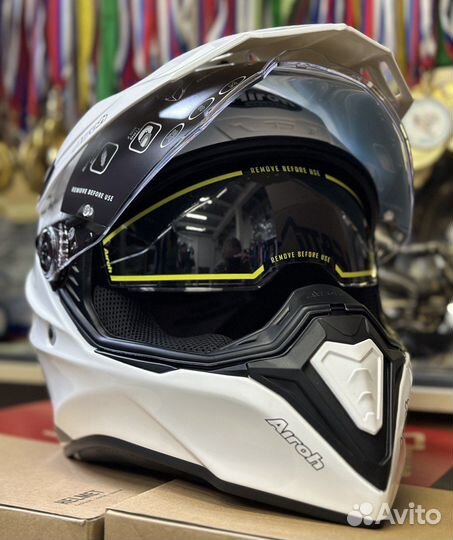 Мотошлем Airoh Commander (тур-эндуро)