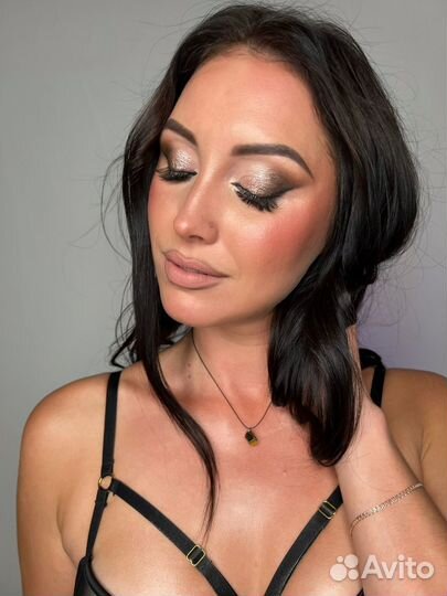 Макияж и прическа