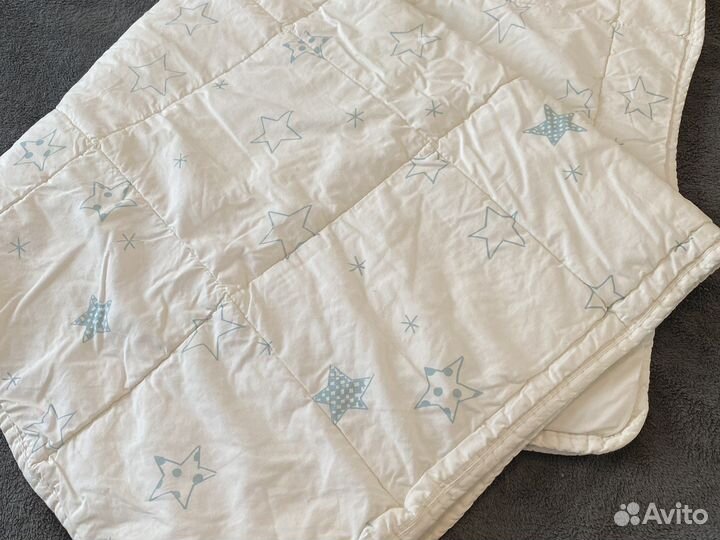 Детское одеяло в кроватку