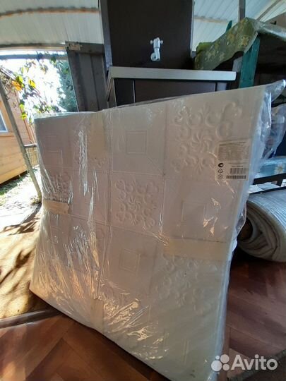 Потолочная плитка самоклеящаяся