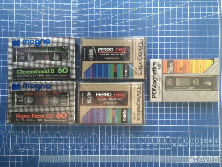Аудиокассеты запечатанные и другие