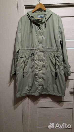 Плащ женский