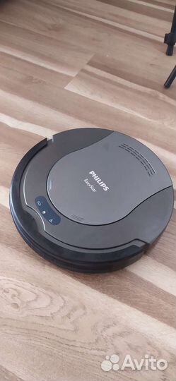 Робот пылесос philips