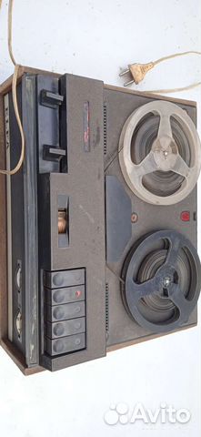 Магнитофон Даина