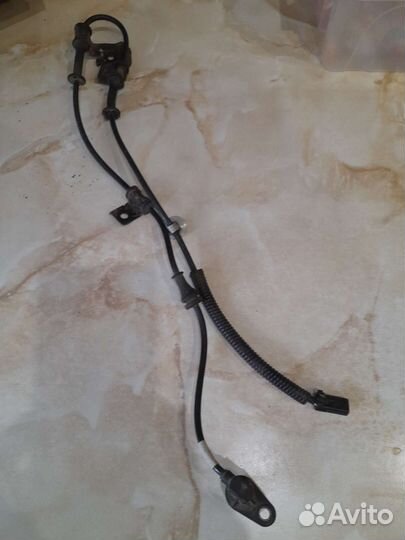 Датчик абс передний левый хендай солярис 2011г