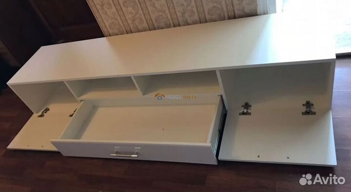 Тумба под телевизор (2м)