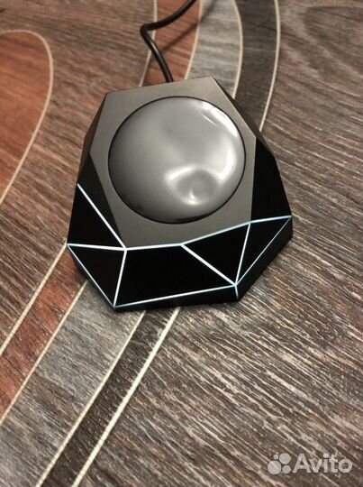 Док станция Xoopar,Geo Dock” с беспроводной зарядк