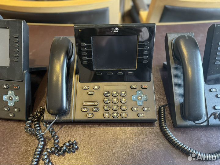 Офисный телефон
