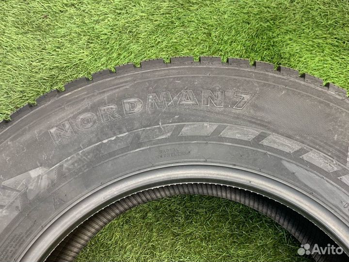 Ikon Tyres Nordman 7 215/60 R16 99T