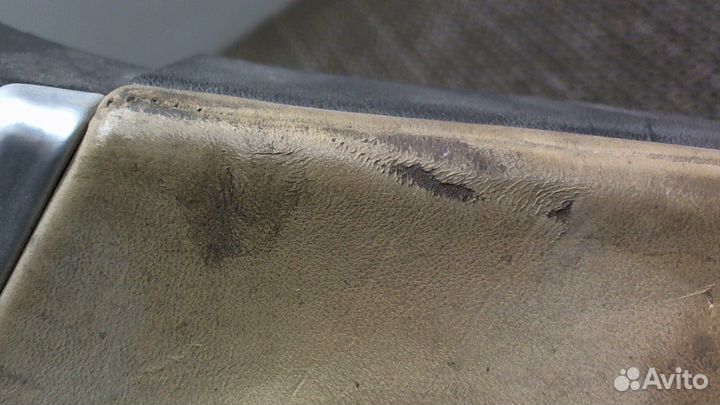 Обшивка стойки Tesla Model S, 2013