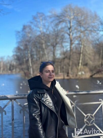 Преподаватель по пирсингу, мастер по пирсингу