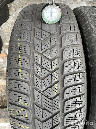 Pirelli Scorpion Winter 215/60 R17