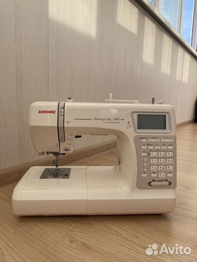 Новая швейная машина Janome Memory Craft 5200