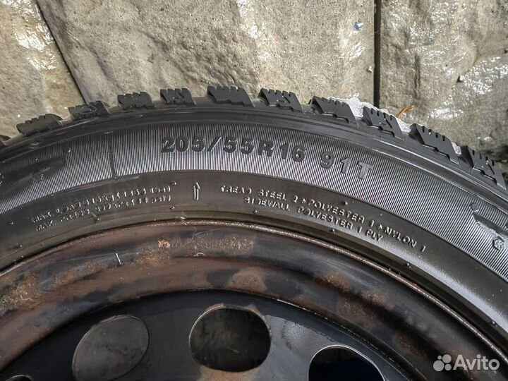 Kumho I'Zen KW22 205/55 R16 91T