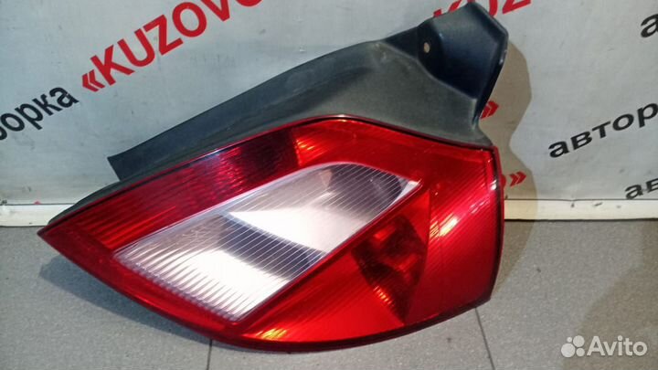 Фонарь Renault