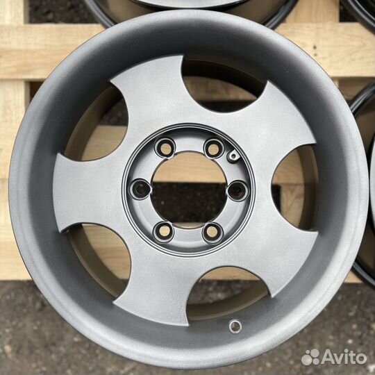 Литые диски R16 6x139.7