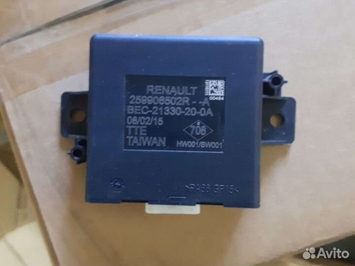 Блок управления парктронников Renault Logan 2