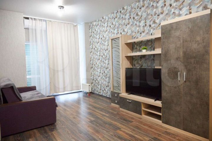 2-к. квартира, 90 м², 5/16 эт.