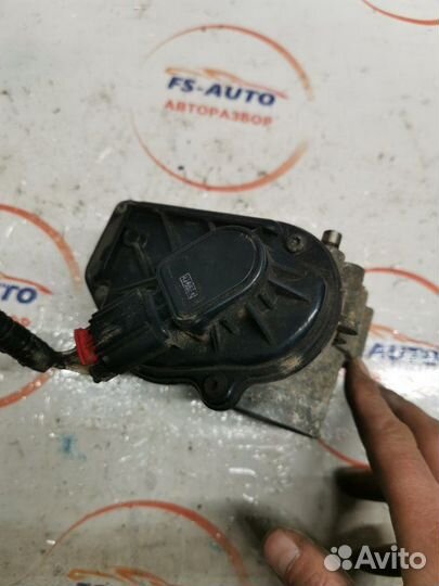 Дроссельная заслонка Ford Focus 2 универсал 1.6