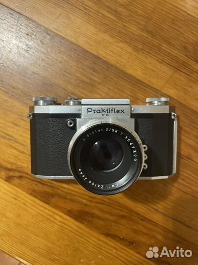 Пленочный фотоаппарат Prakflex fx