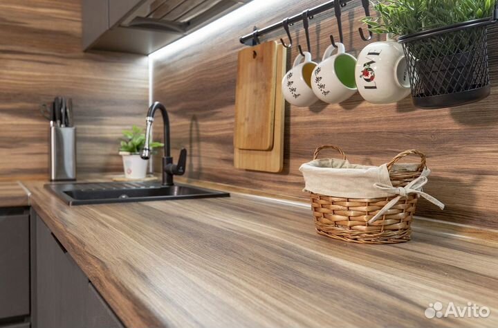 Кухня до потолка на заказ