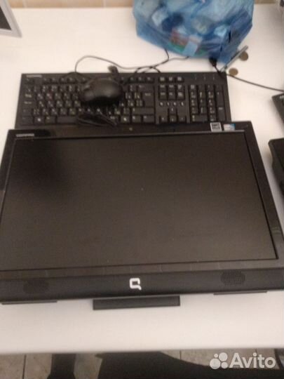 Комплекта Compaq (моноблок + клавиатура + мышь)