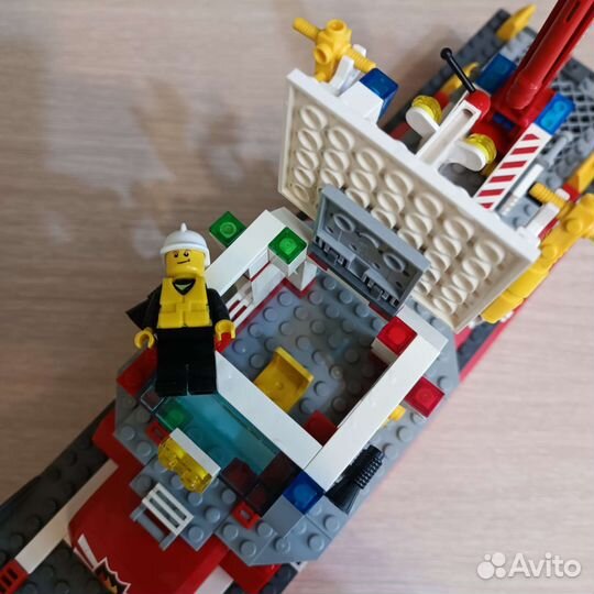 Пожарный корабль Лего 7207
