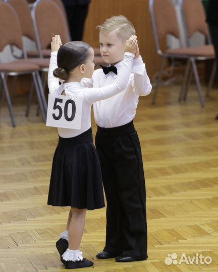 Причёска для бальных танцев и гимнастики.Кудрово