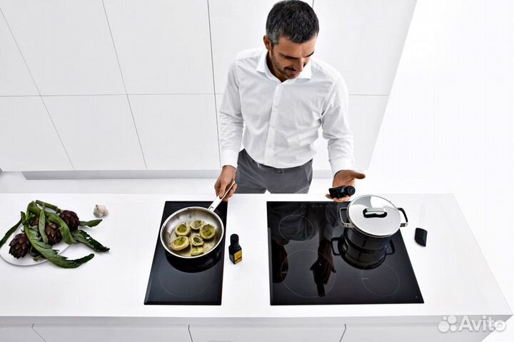 Индукционная варочная панель Barazza 1PI30IDN черн