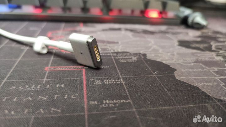 Зарядное устройство для MacBook. Новое, с гарантие