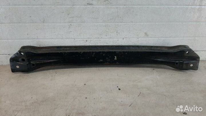 Усилитель бампера передний Mitsubishi Colt Z3