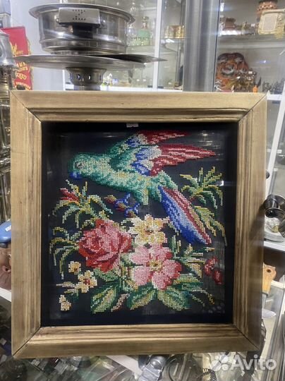 Панно.крестиком.Антикварная лавка