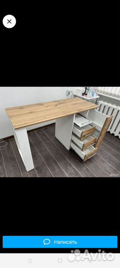 Стол маникюрный