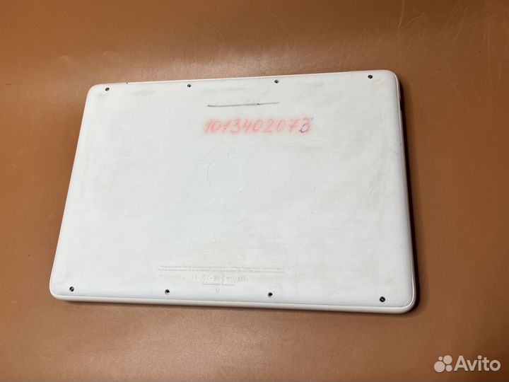 Apple MacBook 13 2010