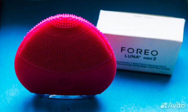 Щеточка для массажа умывания Luna форео луна