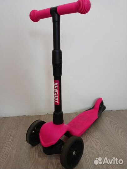 Самокат детский трехколесный