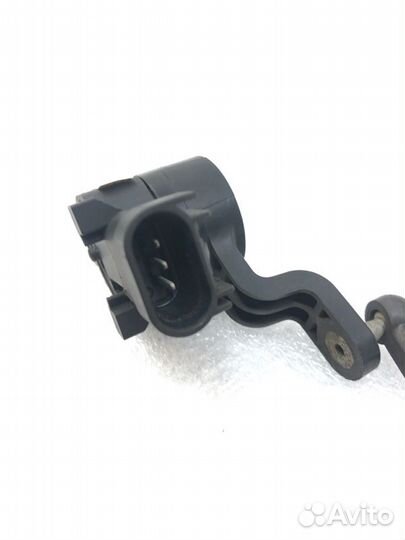 Датчик высоты дорожного просвета передний правый