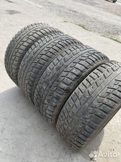 Kumho I'Zen KW22 205/55 R16 91T