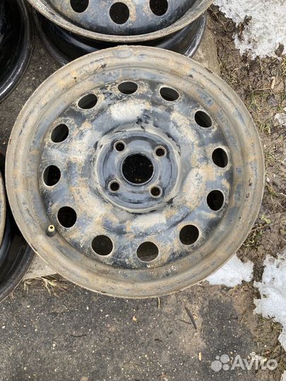 Диски на солярис и рио