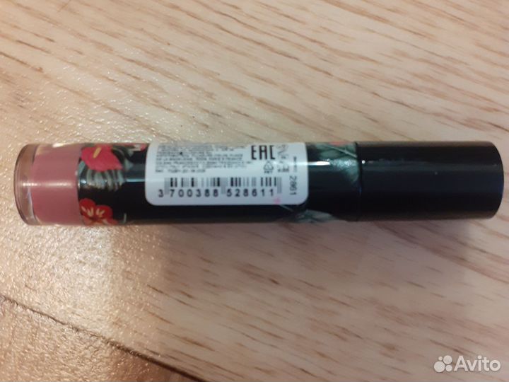 Новая помада блеск