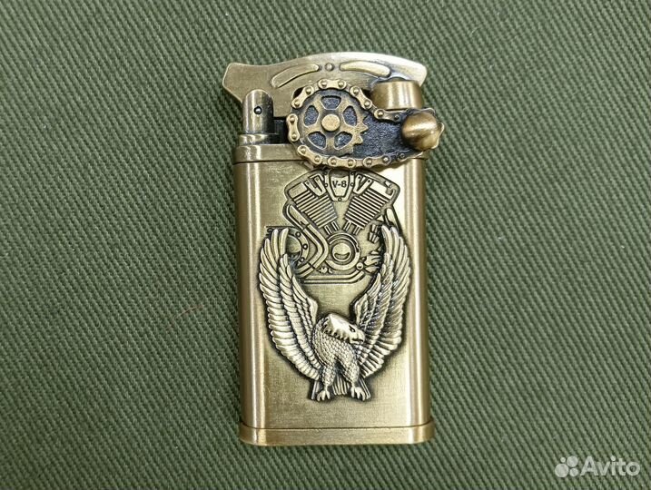 Зажигалка с орлом