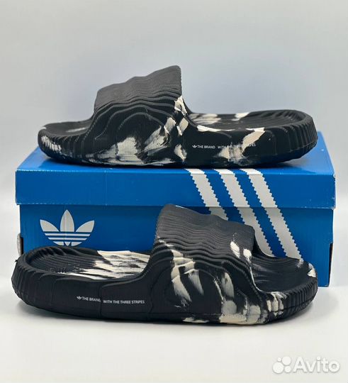 Тапки adidas adilette 22