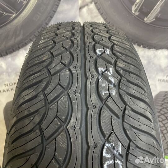 Yokohama Parada Spec-X PA02 285/35 R23 V